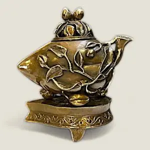 Lư xông trầm quả đào tiên