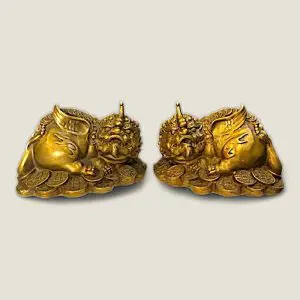 Cặp Tượng Tỳ Hưu Nằm Vàng