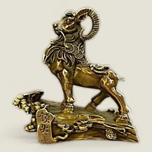 Linh Dương đứng núi (phong thủy tuổi Mùi)