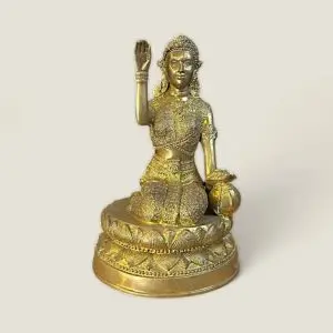 Tượng Mẹ Ngoắc Nang Kwak