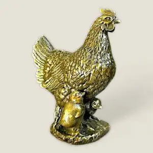 Tượng Gà Phong Thủy Tuổi Dậu