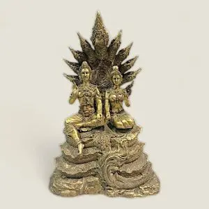 Tượng Thần Rắn Naga che chở Đức Phật