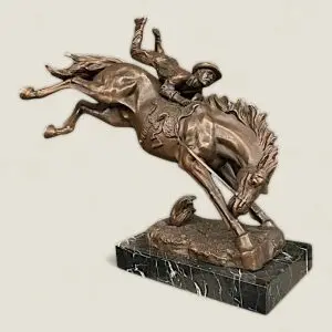 Tượng Cao Bồi Cưỡi Ngựa Phong Cách Châu Âu