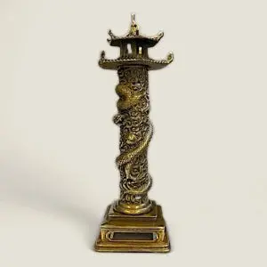 Lư xông trầm Tháp Rồng nhả ngọc