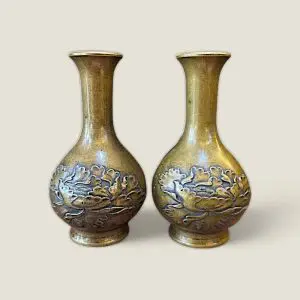 Đôi Bình Đồng Sen Điệp Vấn Luân Hồi