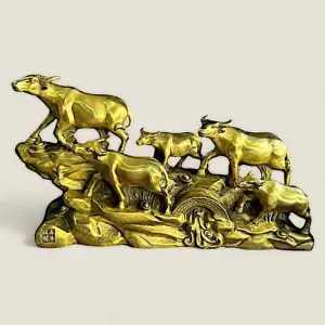 Tượng Trâu Vàng ngũ phúc