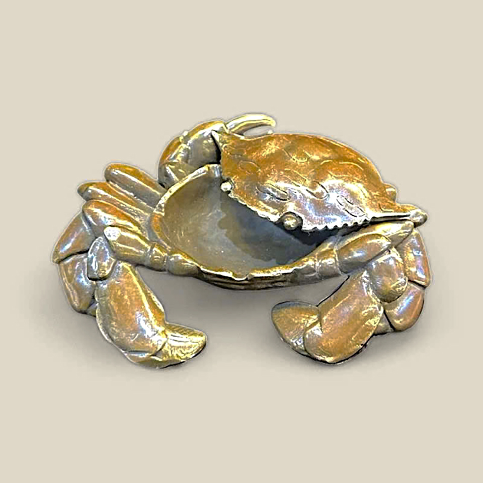 Gạt tàn hình con cua 4 Gạt tàn hình con cua - Ảnh 4