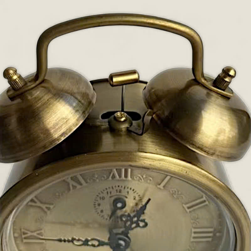 Đồng hồ cơ cót chất liệu đồng 2 Đồng hồ cơ cót chất liệu đồng - Ảnh 2